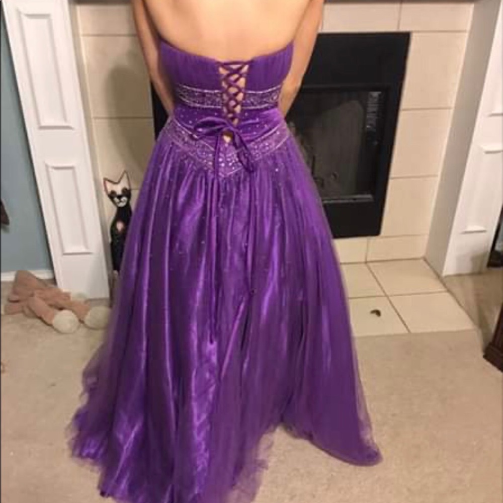 Jewel purple “Arabian nights” prom. Size small